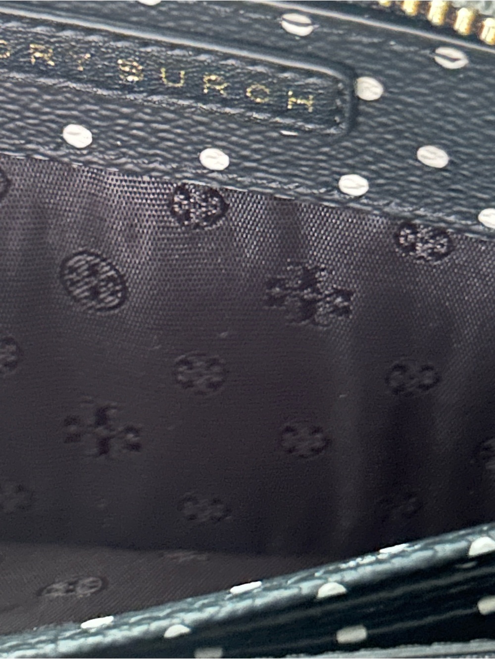 Tory Burch
Kerrington Zip Continental Wallet - Picture 8 of 12
